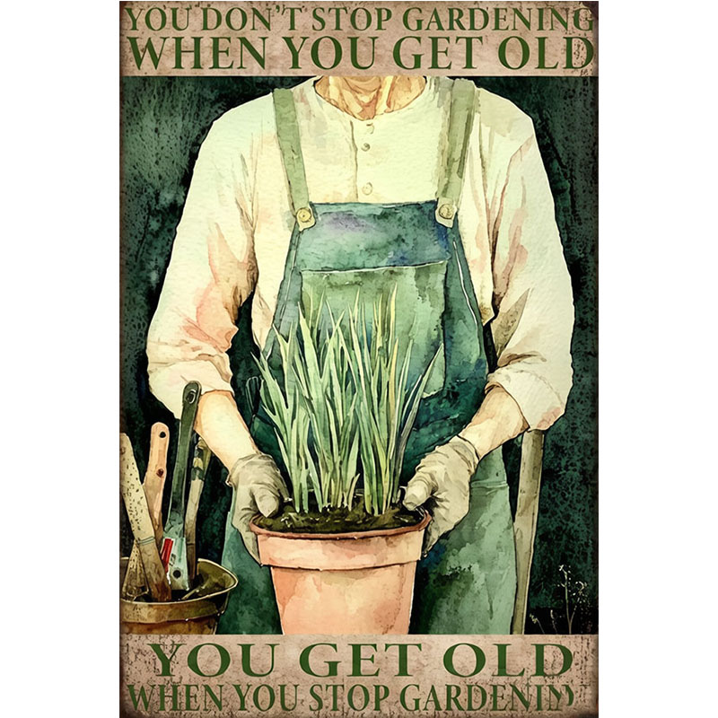Gardening Tools Women - レトロな女性庭師のメタルサイン | エプロンを着た女性とじょうろと道具、素朴な農家の壁飾り